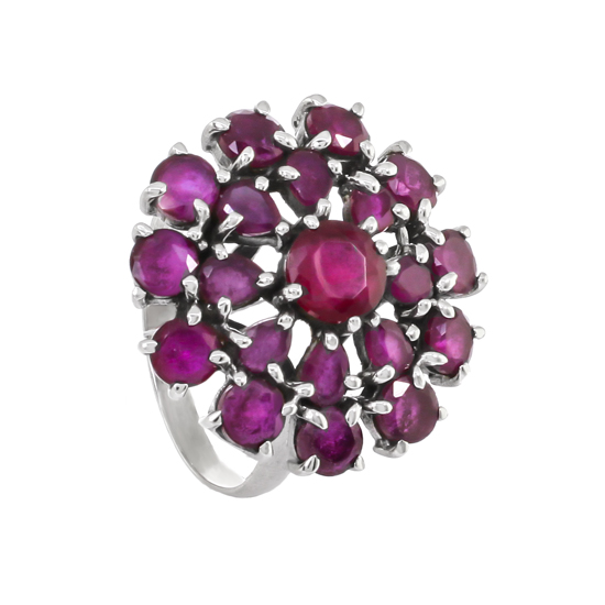 Refined Red Corundums Ring